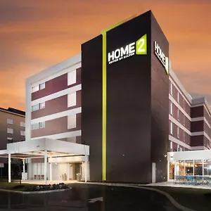Home2 By Hilton Airport Hotel Newark