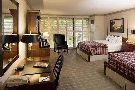 Williamsburg Woodlands Hotel & Suites, An Official Colonial Williamsburg Hotel 4*,  Stati Uniti